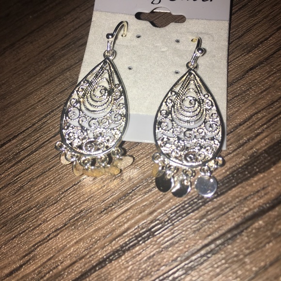 Sterling Silver chandelier hook earrings - Picture 2 of 5